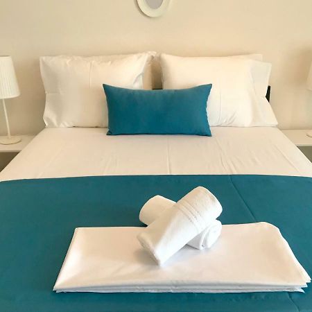 Sand & Sea Design Apartment Пефкохори Екстериор снимка