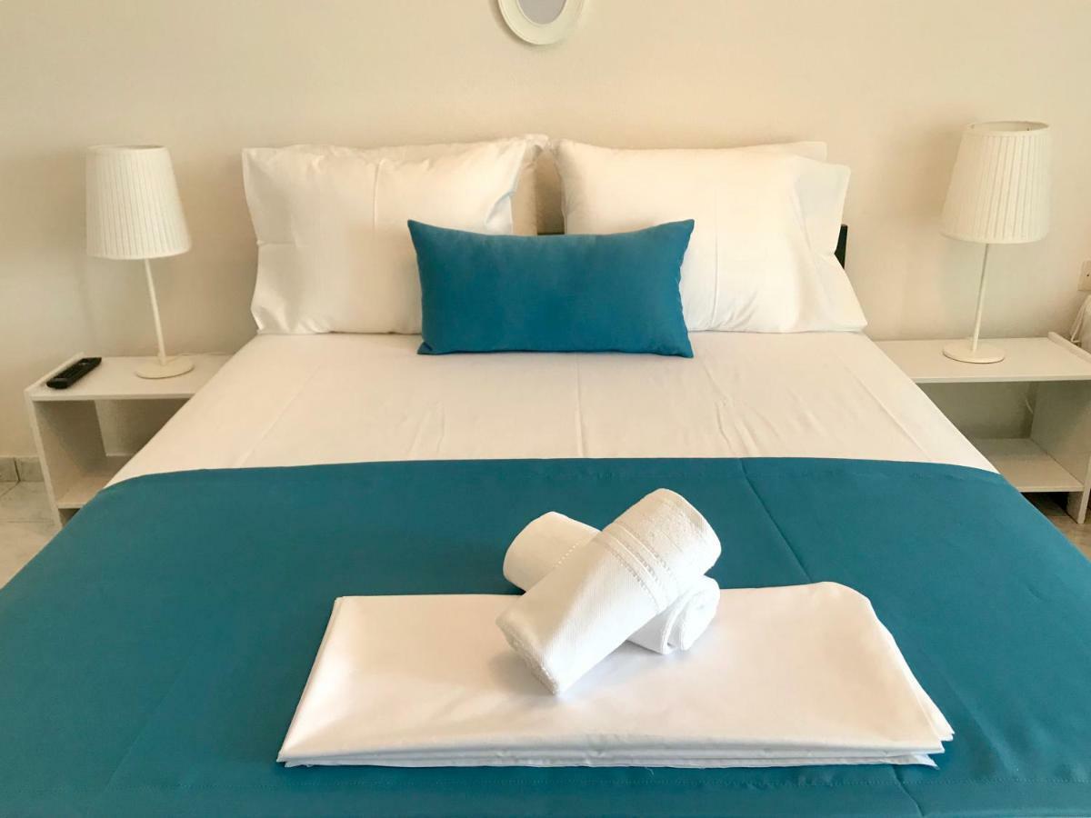 Sand & Sea Design Apartment Пефкохори Екстериор снимка